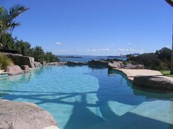 Kereru Lodge, Church bay