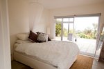 Waiheke Bayview Retreat: 2nd bedroom Holiday house Waiheke island 1
