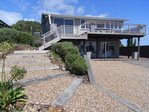 Waiheke Bayview Retreat: Waiheke Holiday House