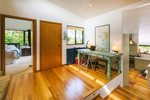 Waiheke Castaway House: 8398