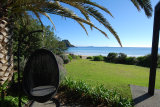 Waiheke The Black Bach: Beach front holiday house Waiheke