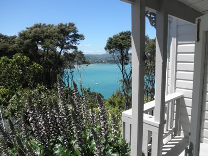 Waiheke Windmill Cottage: Conservatory 