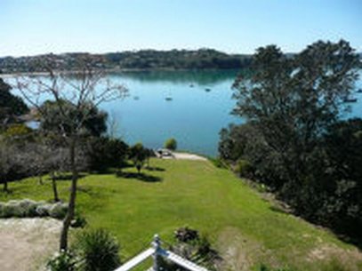 Waiheke Wild Bay Estate: Land, from top deck
