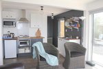 Waiheke Bayview Bungalow (Guest Suite): Kitchen in suite