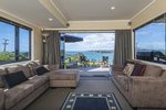 Waiheke Trelawny: 2nd lounge of holiday house Oneroa