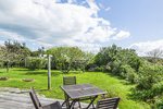 Waiheke Trelawny: back yard in Oneroa holiday house