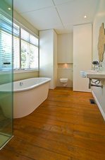 Waiheke The Church House: Bathroom
