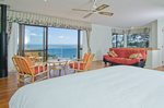 Waiheke Palm Beach Retreat: Master bedroom