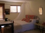 Waiheke Putiki Bay Studio: Main bed