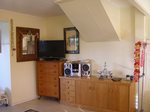 Waiheke Putiki Bay Studio: TV and stereo