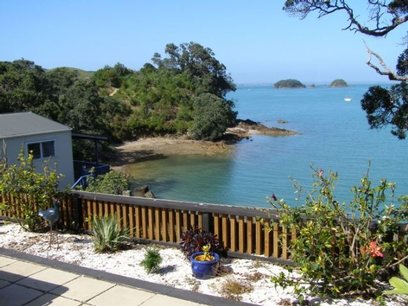 Waiheke Putiki Bay Studio: 52 Shelly Beach Rd 005