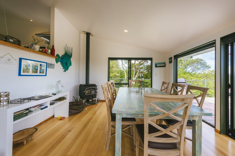 Castaway House Visit Waiheke Holiday Houses