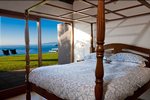 Waiheke The Pah at Onetangi: Master bedroom