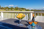 Waiheke Garden and Bird Haven: Outdoor dining