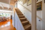 Waiheke Garden and Bird Haven: Stairs