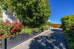 Waiheke Garden and Bird Haven: Driveway