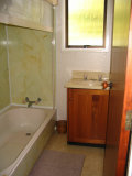 Waiheke Sunset Lodge Apartment: Bathroom