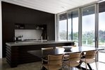 Waiheke Tui Estate: Tui View kitchen and dining 
