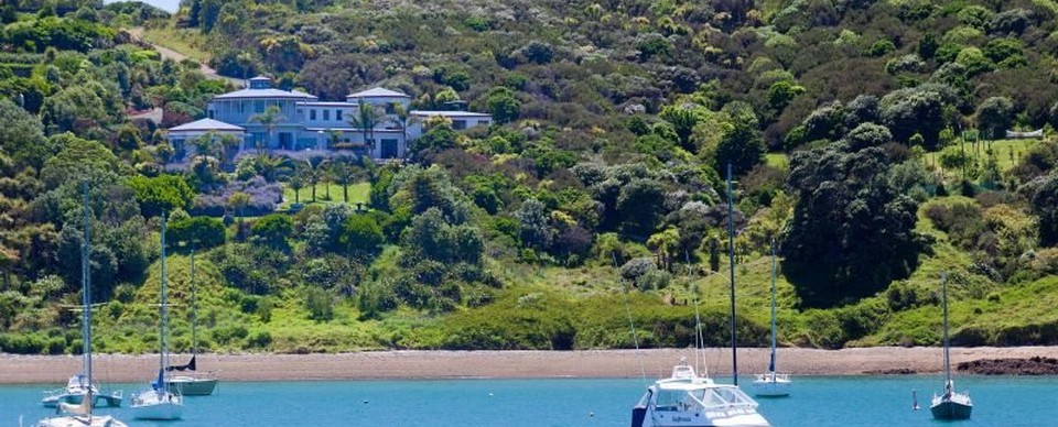 Visit Waiheke - The Lighthouse